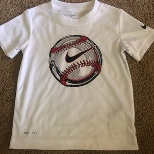 Nike boys white shirt 3t